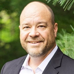 Steven E. Lowe